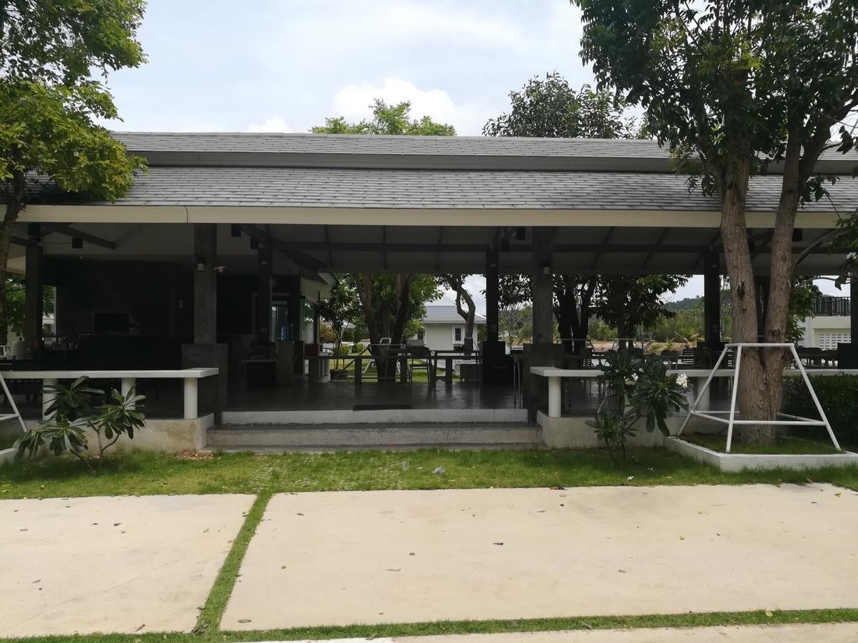 The Lake Hill Resort ปราณบุรี ภายนอก รูปภาพ